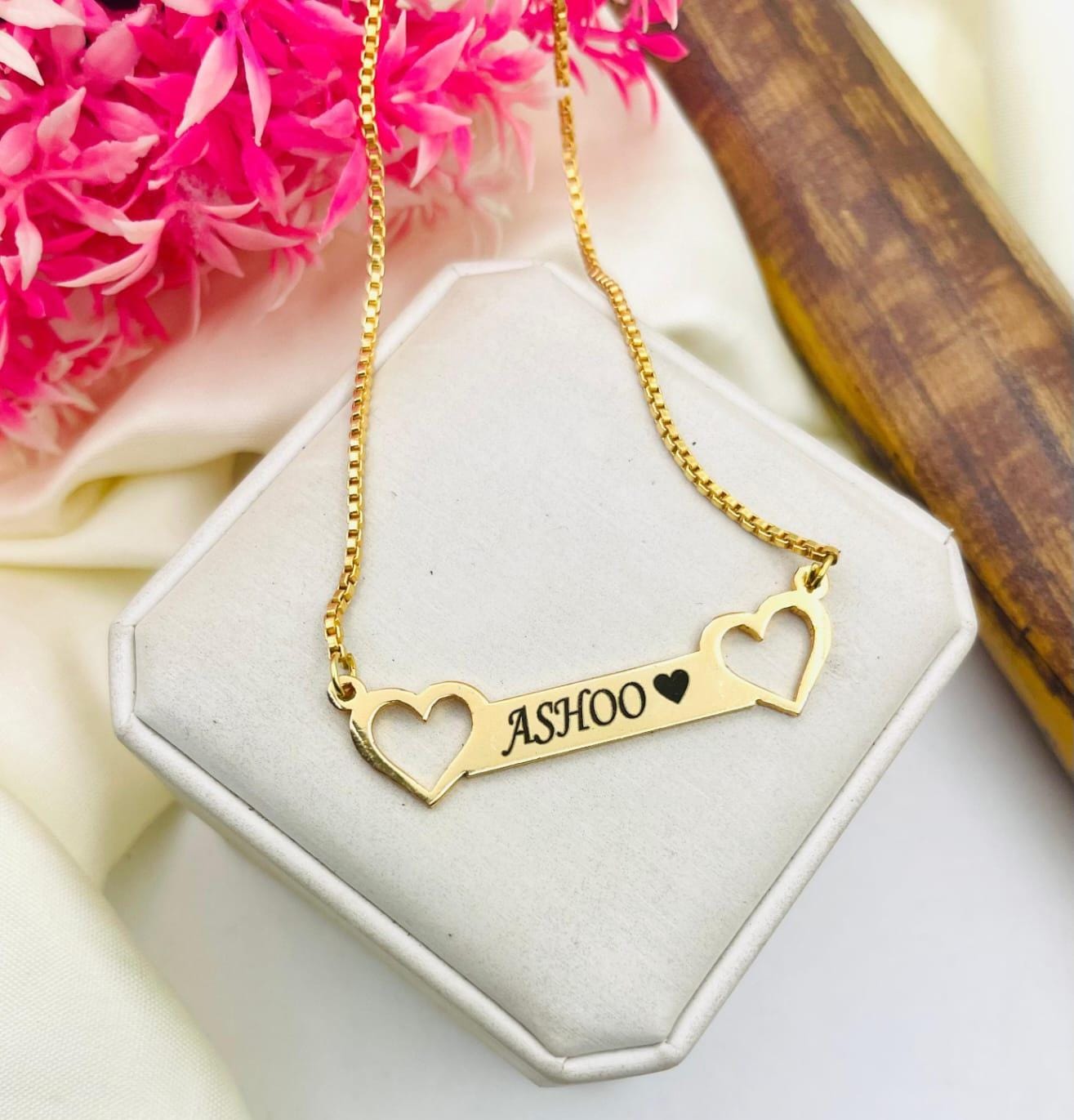 Fancy Beautiful Gold Plated Customized Locket With Name Engraving